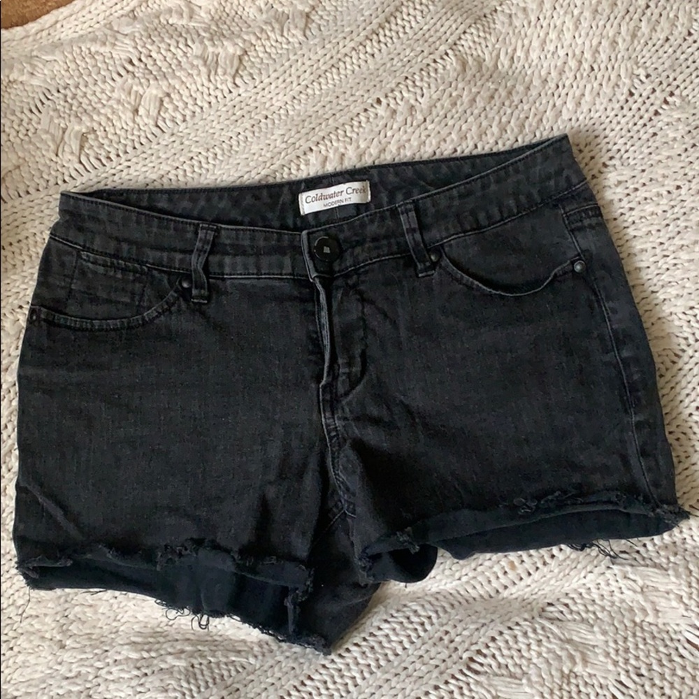 Collateral Creek Black Cutoffs